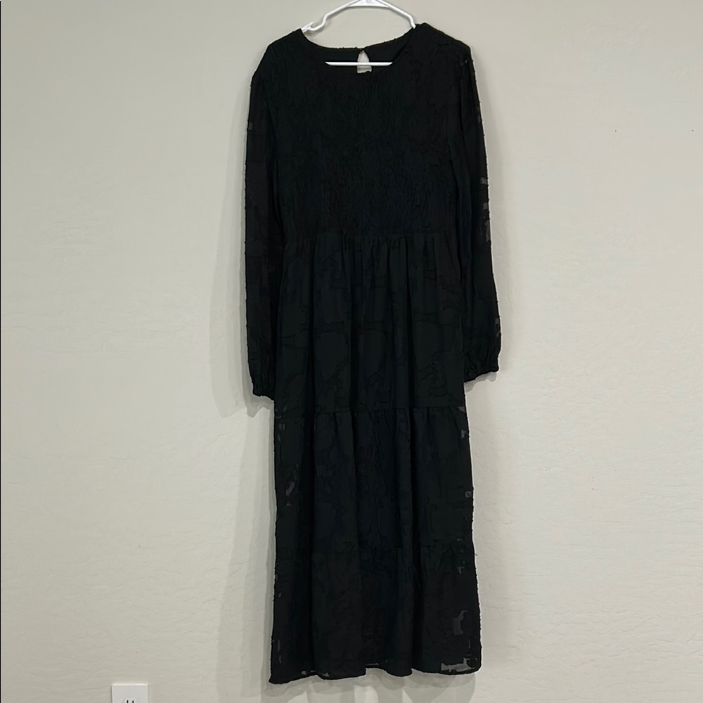 Elegant Black Long Sleeve Dress